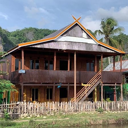 Nasrul House Homestay For Backpackers Maros Εξωτερικό φωτογραφία